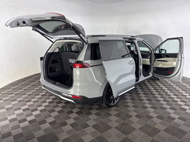 2023 Kia Carnival SX Prestige