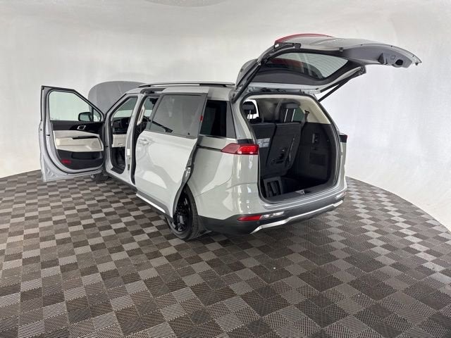2023 Kia Carnival SX Prestige