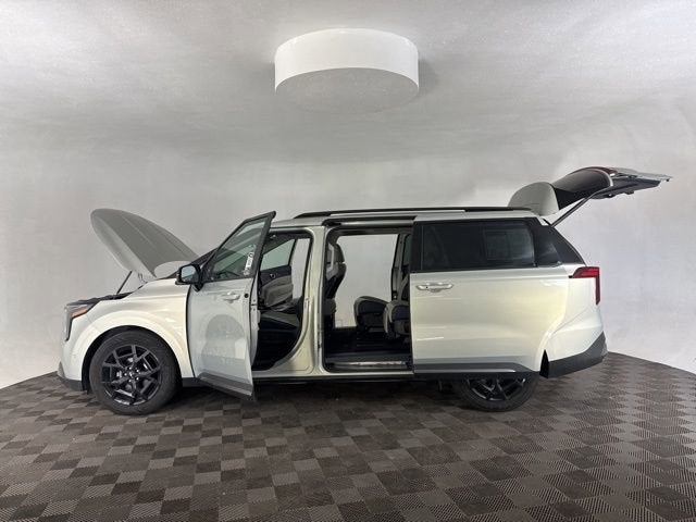 2025 Kia Carnival SX Prestige