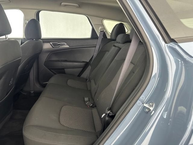 2026 Kia Sportage Hybrid S