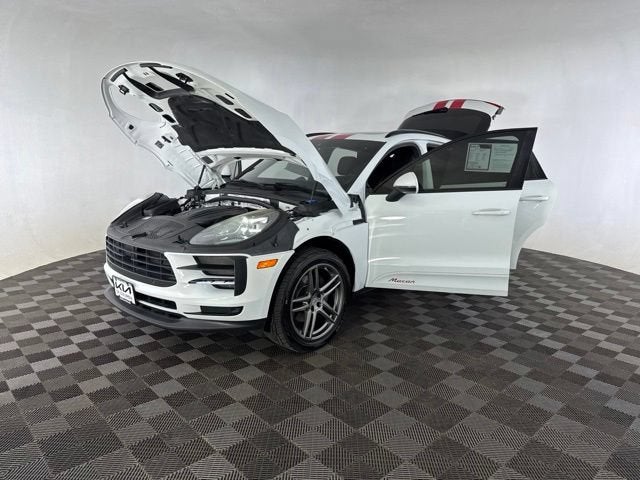2020 Porsche Macan Base