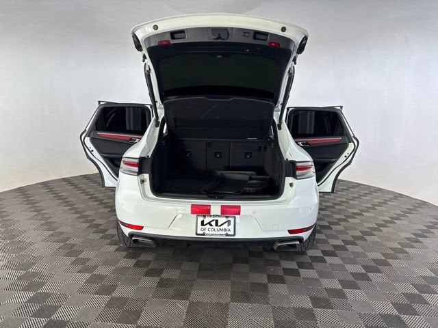 2020 Porsche Macan Base