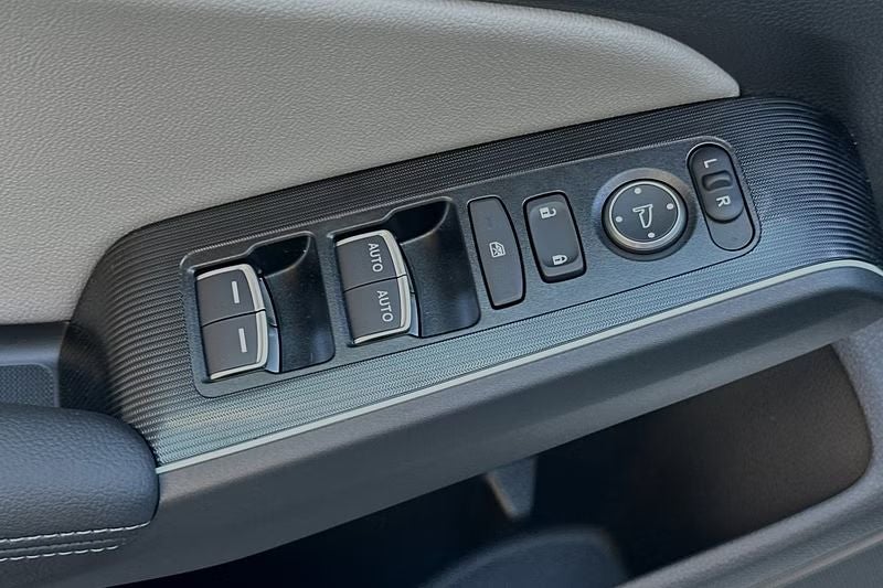 2026 Honda Civic Sedan 2WD Sport Touring Hybrid