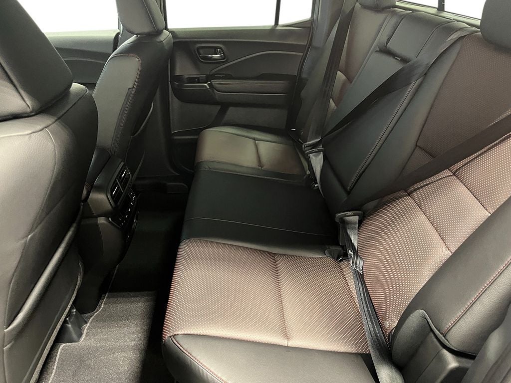 2026 Honda Ridgeline Black Edition Two-Tone