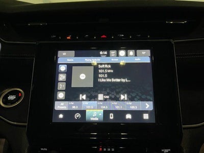 2023 Jeep Grand Cherokee Laredo 4x4