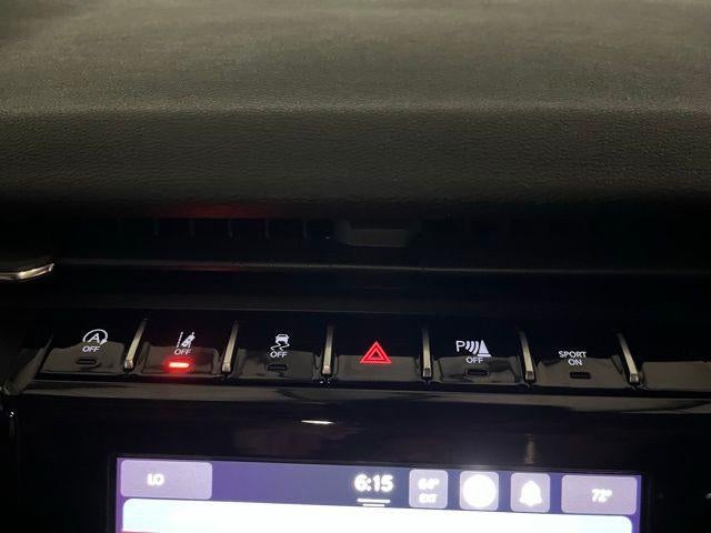 2023 Jeep Grand Cherokee Laredo 4x4