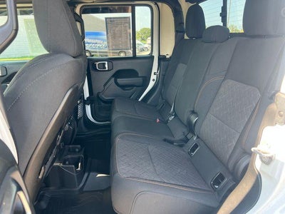 2025 Jeep Gladiator Mojave 4x4