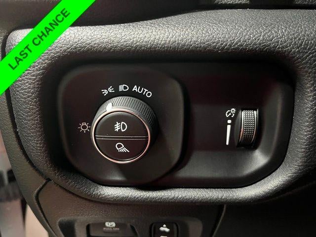 2022 RAM 1500 Rebel 4x4 Crew Cab 5'7" Box