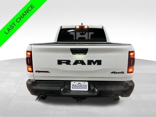 2022 RAM 1500 Rebel 4x4 Crew Cab 5'7" Box