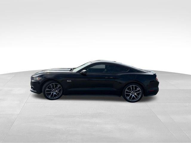 2017 Ford Mustang GT Premium Fastback