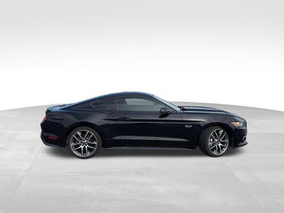 2017 Ford Mustang GT Premium Fastback