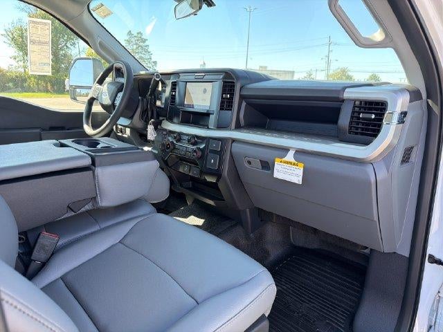 2026 Ford Super Duty F-250 SRW XL 4WD Reg Cab 8' Box