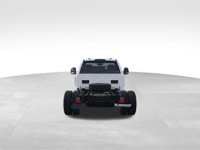 2026 Ford Super Duty F-350 DRW XL 4WD Reg Cab 169" WB 84" CA