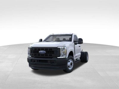 2026 Ford Super Duty F-350 DRW XL 4WD Reg Cab 169" WB 84" CA