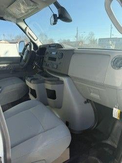 2026 Ford E-Series Cutaway E-350 SRW 138" WB