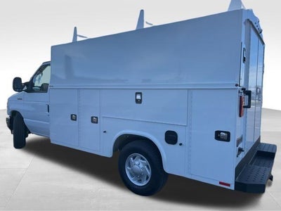 2026 Ford E-Series Cutaway E-350 SRW 138" WB
