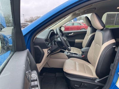 2020 Ford Escape Titanium Hybrid FWD