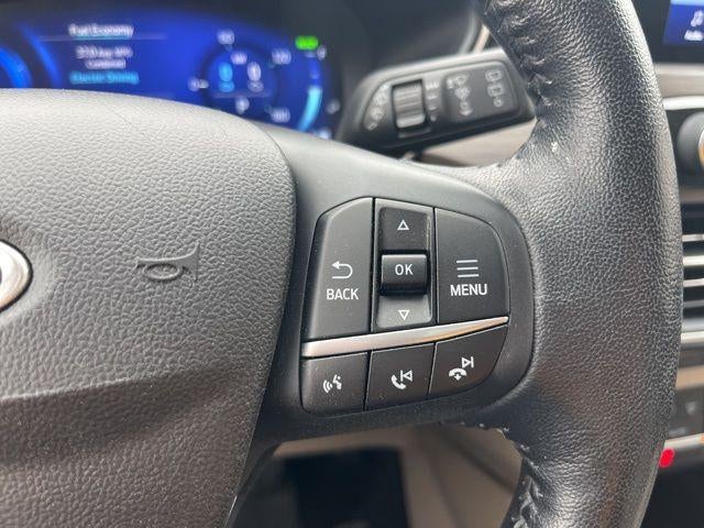 2020 Ford Escape Titanium Hybrid FWD