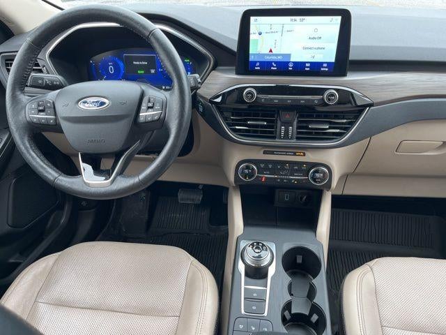 2020 Ford Escape Titanium Hybrid FWD