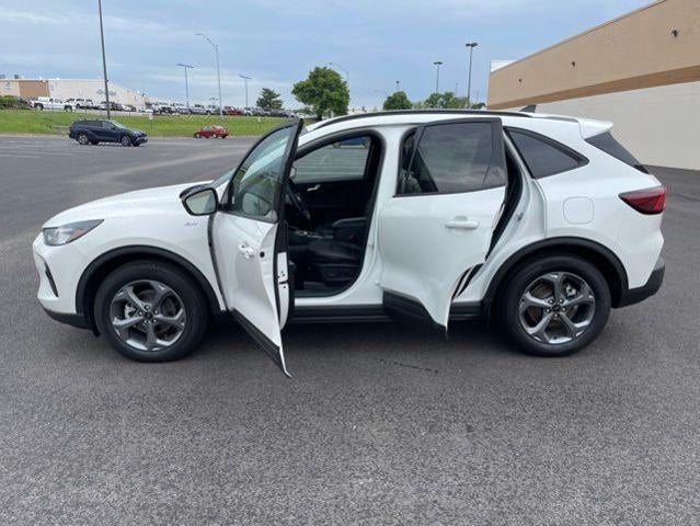 2026 Ford Escape ST-Line FWD