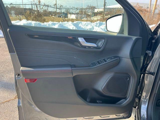 2026 Ford Escape ST-Line AWD