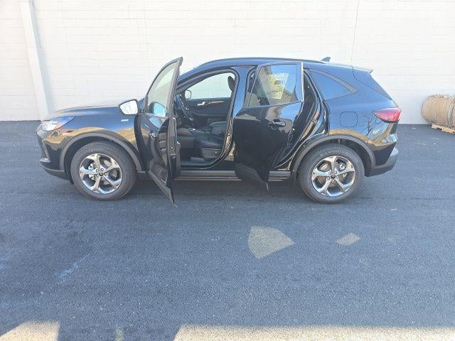 2026 Ford Escape ST-Line AWD