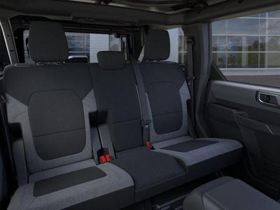 2025 Ford Bronco Base 4 Door 4x4