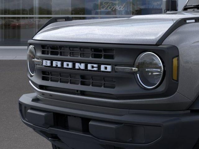 2025 Ford Bronco Base 4 Door 4x4