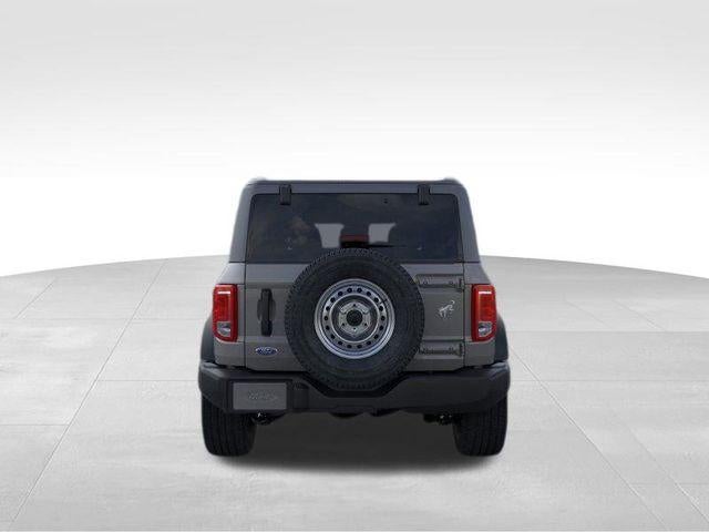 2025 Ford Bronco Base 4 Door 4x4