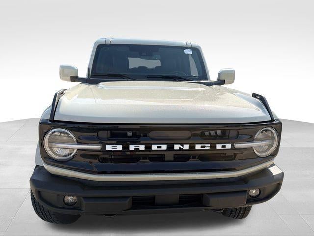 2026 Ford Bronco Outer Banks 4 Door 4x4