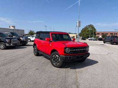 2023 Ford Bronco Outer Banks 4 Door 4x4