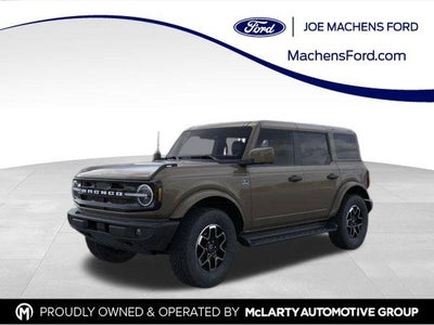 2026 Ford Bronco Outer Banks 4 Door 4x4