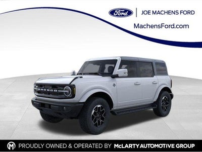 2025 Ford Bronco Outer Banks 4 Door 4x4