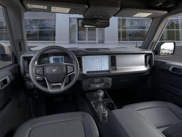 2025 Ford Bronco Outer Banks 4 Door 4x4