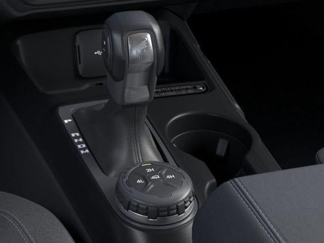 2025 Ford Bronco Outer Banks 4 Door 4x4