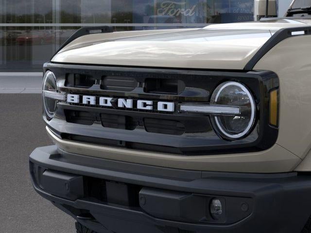 2025 Ford Bronco Outer Banks 4 Door 4x4