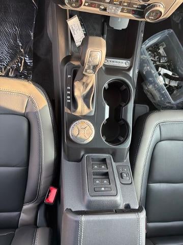 2026 Ford Bronco Outer Banks 4 Door 4x4