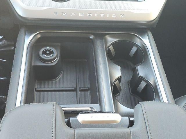 2026 Ford Expedition Max Active 4x4