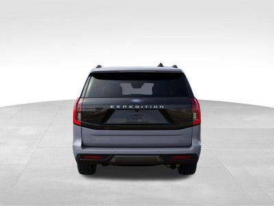 2027 Ford Expedition Max Platinum 4x4