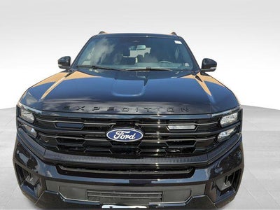 2027 Ford Expedition Max Platinum 4x4