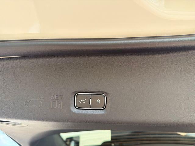 2027 Ford Expedition Max Platinum 4x4