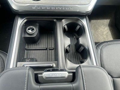 2026 Ford Expedition Max Platinum 4x4