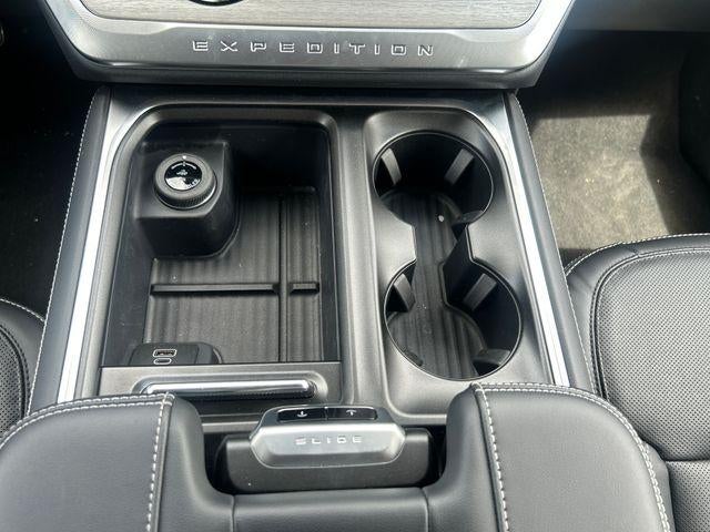 2026 Ford Expedition Max Platinum 4x4