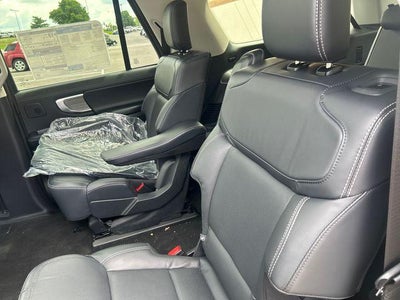 2026 Ford Expedition Max Platinum 4x4