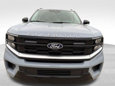 2027 Ford Expedition Max Platinum 4x4