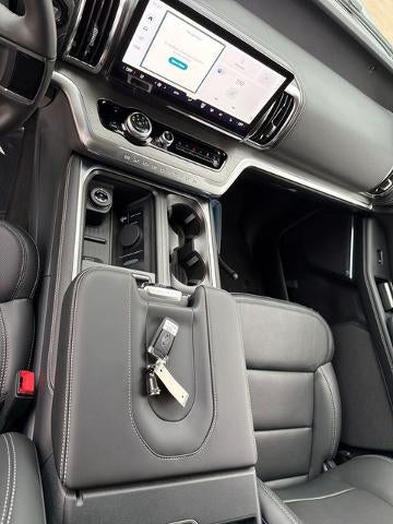 2027 Ford Expedition Max Platinum 4x4