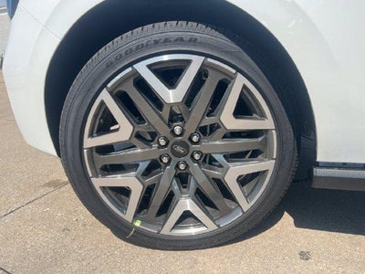 2027 Ford Expedition Max Platinum 4x4