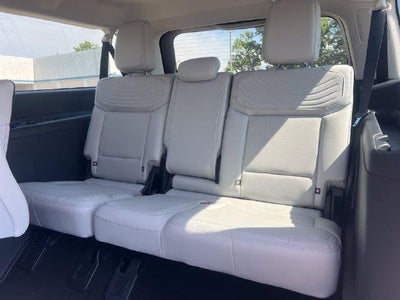2027 Ford Expedition Max Platinum 4x4