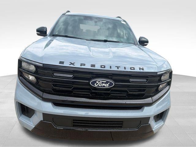 2027 Ford Expedition Max Platinum 4x4