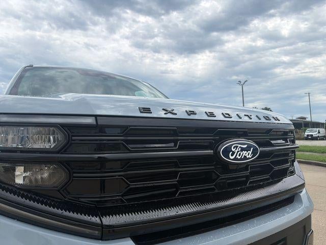 2027 Ford Expedition Max Platinum 4x4
